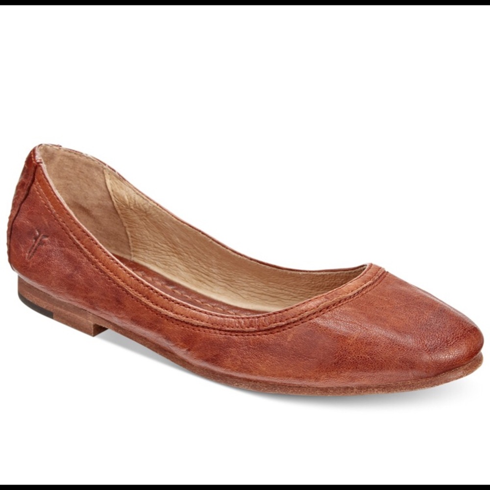 Frye Carson Ballet Flats in Cognac